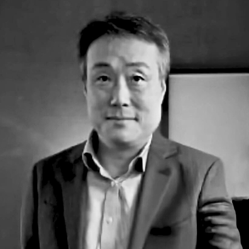 Yong Jin Lee